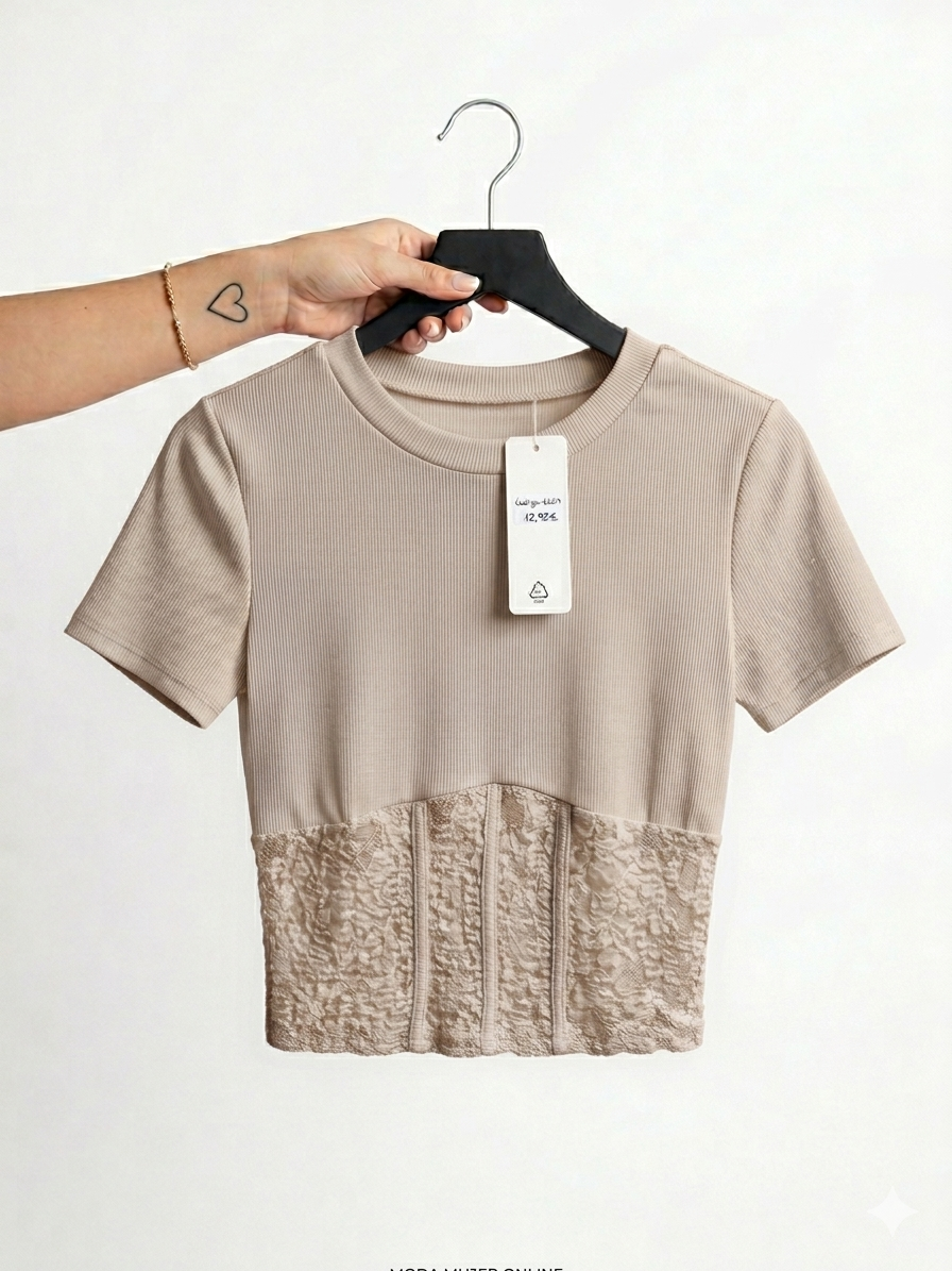 Camiseta Lara